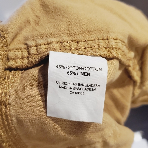 Cute, Khaki Linen/Cotton Blend Shorts - Picture 2 of 7